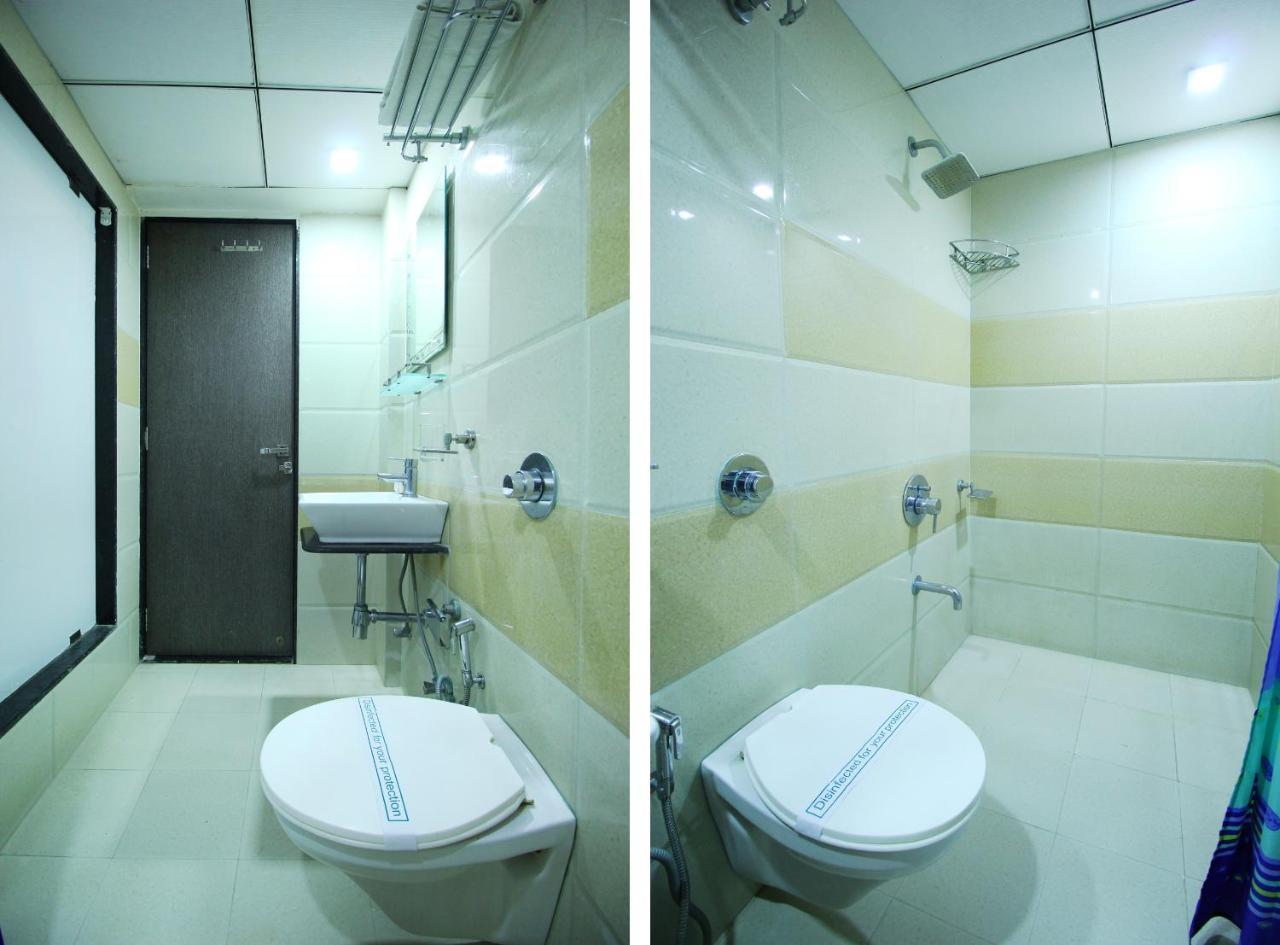 Hotel Flair Inn Ahmedabad Bagian luar foto